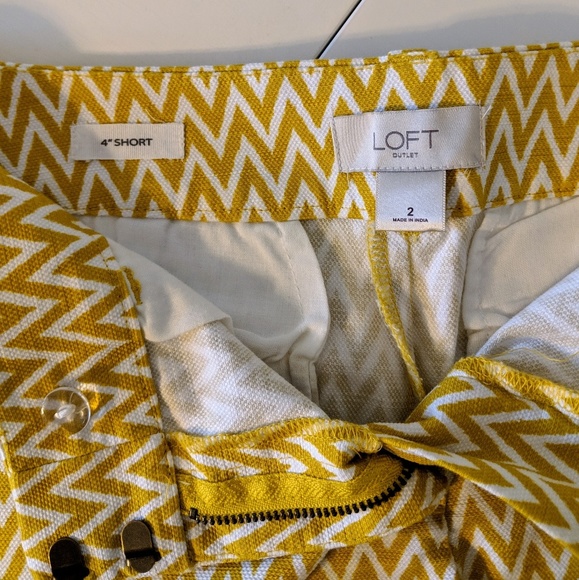 LOFT Riviera Shorts - Picture 2 of 4